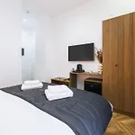 Lithos Boutique Residences