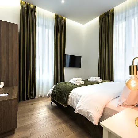 Lithos Boutique Residences *