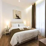 Lithos Boutique Residences Apartmán *