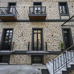 Lithos Boutique Residences Apartmán