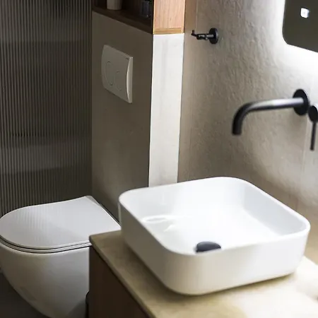 Lithos Boutique Residences * Golos