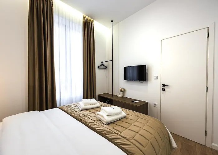 Lithos Boutique Residences