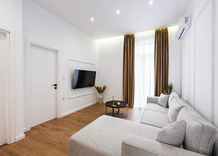 Lithos Boutique Residences Apartment *