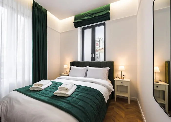 Lithos Boutique Residences