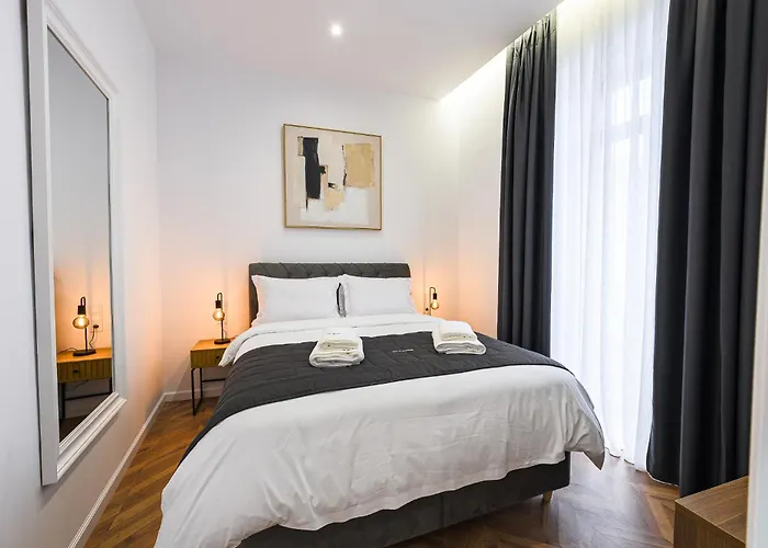 Apartment Lithos Boutique Residences